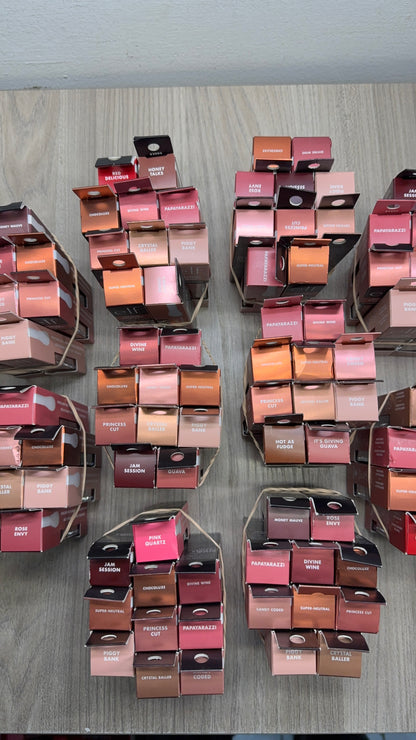 LOTE DE LIP OIL BY ELF 10 PIEZAS